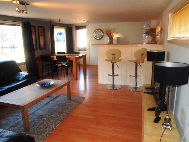 Marnix  Houseboat, Jordaan Houseboat. Marnix  Houseboat, Jordaan Houseboat.