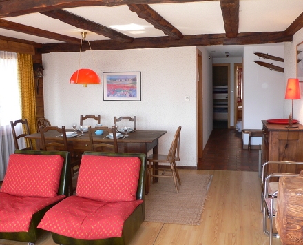 Majestic, Centrally Located. Majestic, Centrally Located.