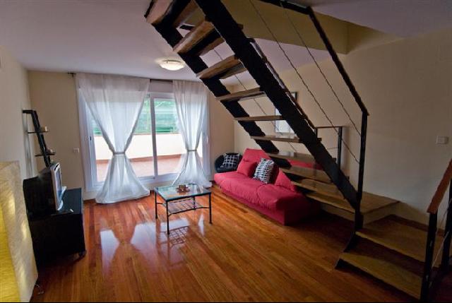 Click here to see this great Madrid Apartment Hot Deal!