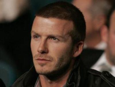 Beckham Linked With Move To Paris - David Beckham is reportedly thinking about joining Paris Saint-Germain. Beckham Linked With Move To Paris - David Beckham is reportedly thinking about joining Paris Saint-Germain.