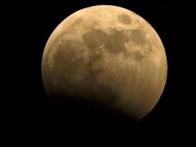 Moon Rock At London Science Museum - A piece of rock collected from the Moon four decades ago has gone on display in a London museum. Moon Rock At London Science Museum - A piece of rock collected from the Moon four decades ago has gone on display in a London museum.